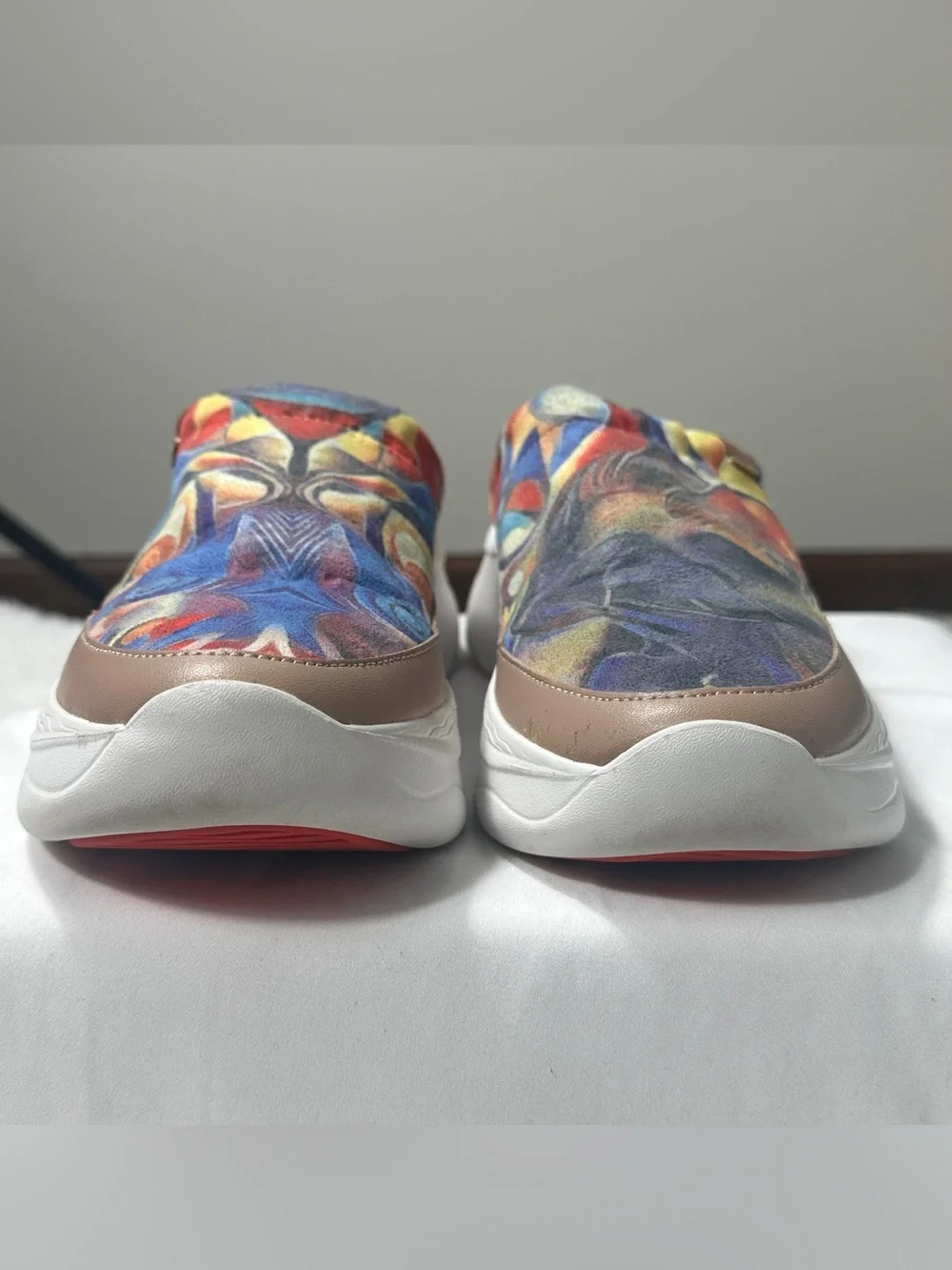 UIN Dye-Misty Art Print Slip On Colorful Canvas Casual Comfort Shoes Womens Sz 8 - Picture 8 of 15